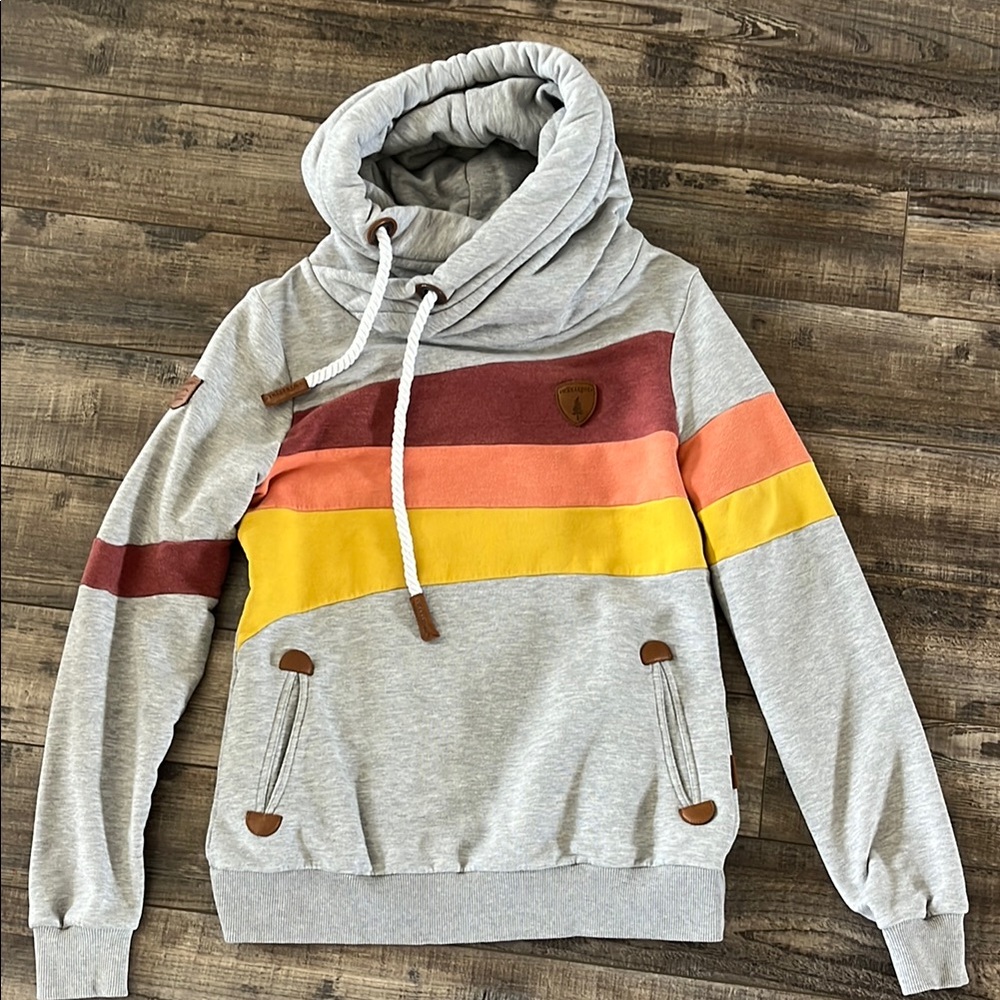 Wanakome Red and Gray Color-Block Sweatshirt